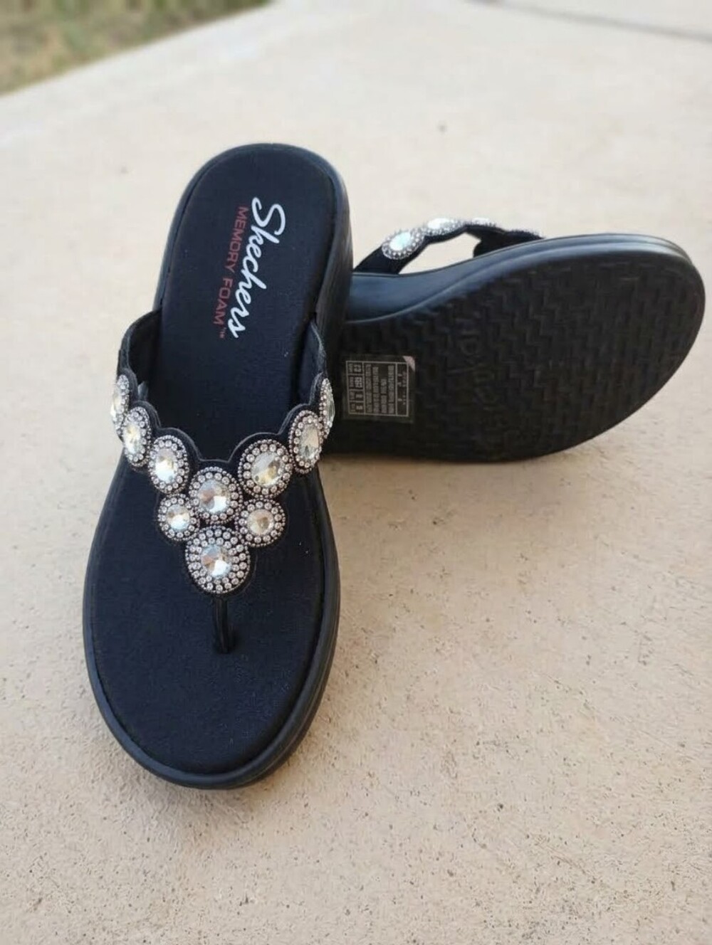 Skechers Black Jeweled Memory Foam Thong Sandals
